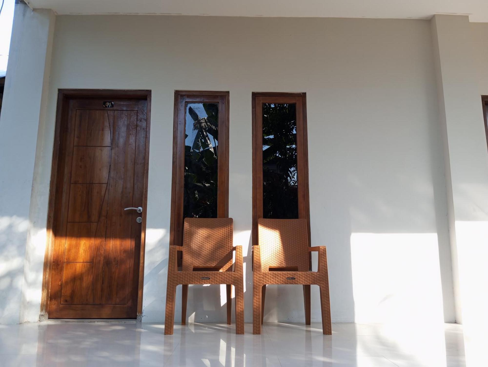 Wl Guesthouse Labuan Bajo Buitenkant foto