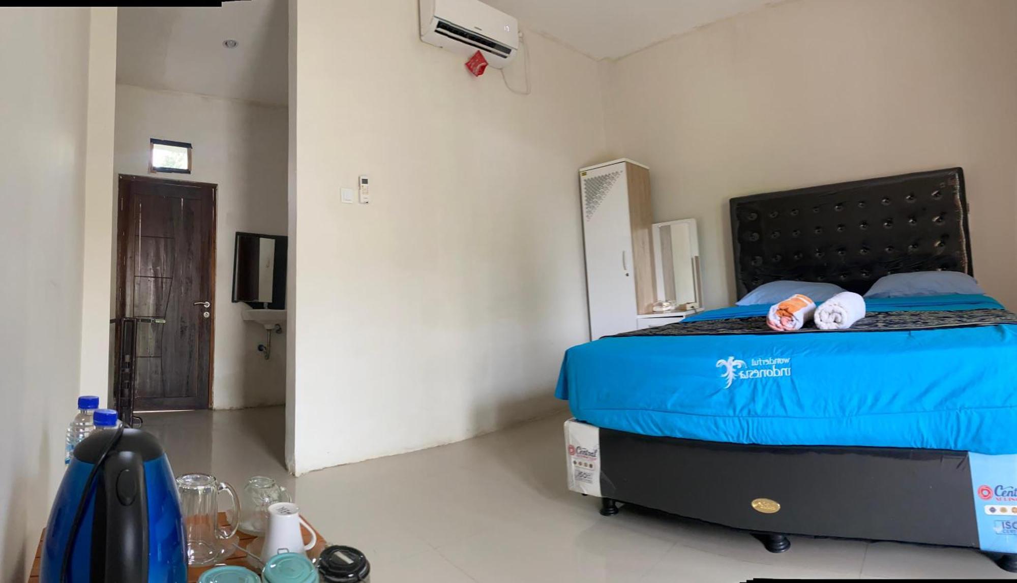 Wl Guesthouse Labuan Bajo Buitenkant foto